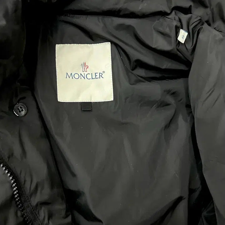 [BUNJANG] Moncler Double Detachable Black Mohair Down Padded Coat (Size 0) / 몽 클 레 르 몽 클 레 어 이중분리형 블랙 모헤어 다운패딩(0)