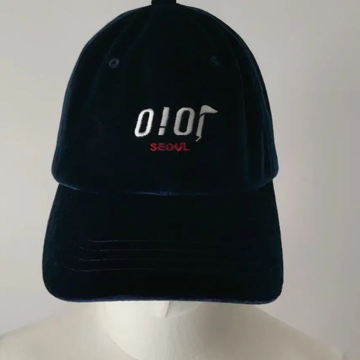[BUNJANG] Oioi Velvet Ball Cap - Navy / Oioi 벨벳 볼캡 네이비