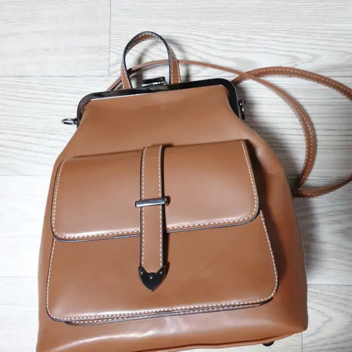 [BUNJANG] Fashion Backpack/Shoulder Bag - Handbag / (새상품)백팩,숄더백,책가방,패션가방,토트백,수납많은 손잡이 가방,복조리