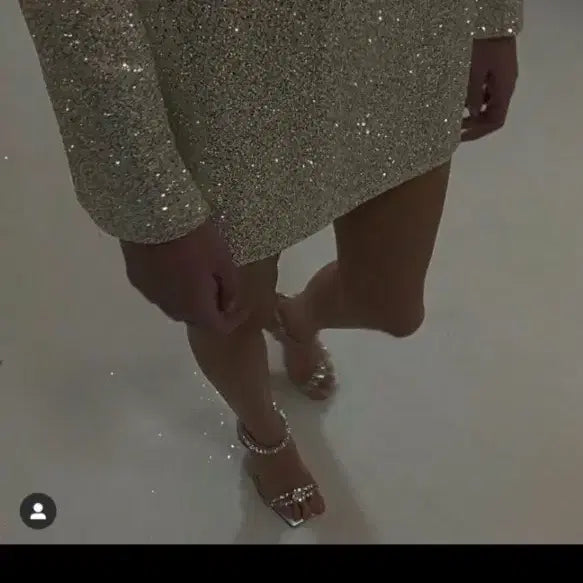 [BUNJANG] Imported Silver Sandals with Cubic Ribbon Decoration / 새상품 한정판 수입구두 바로배송 240 고급스러원요