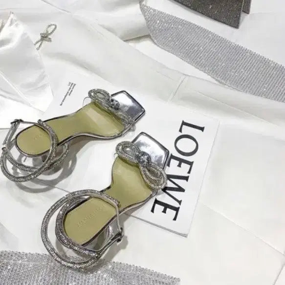 [BUNJANG] Imported Silver Sandals with Cubic Ribbon Decoration / 새상품 한정판 수입구두 바로배송 240 고급스러원요