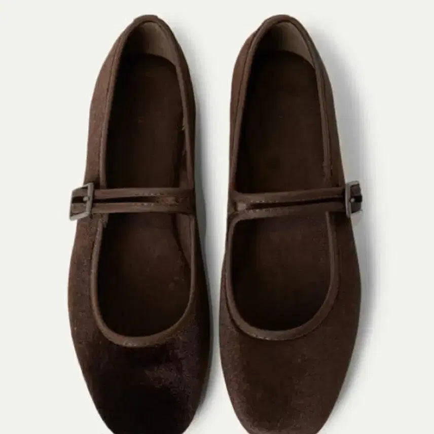 [BUNJANG] Shoopen Velvet Mary Jane Flat Shoes / 새상품) 슈펜 벨벳 메리제인 슈즈 플랫 블랙 브라운