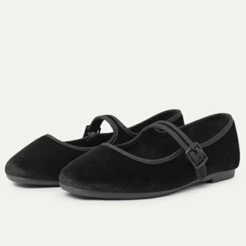 [BUNJANG] Shoopen Velvet Mary Jane Flat Shoes / 새상품) 슈펜 벨벳 메리제인 슈즈 플랫 블랙 브라운