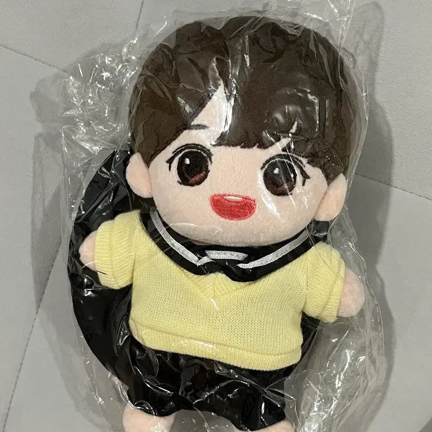 [BUNJANG] Park Jihoon I-Wing 20cm Doll / 박지훈 20cm 인형 아이윙