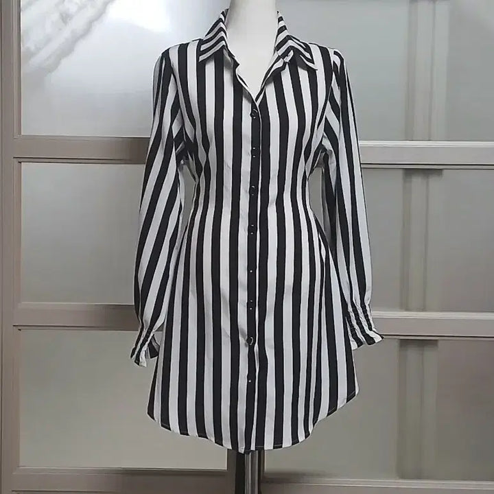 [BUNJANG] Striped Long Shirt - Black/White / 스트라이프 롱 셔츠 블랙/화이트 //새상품