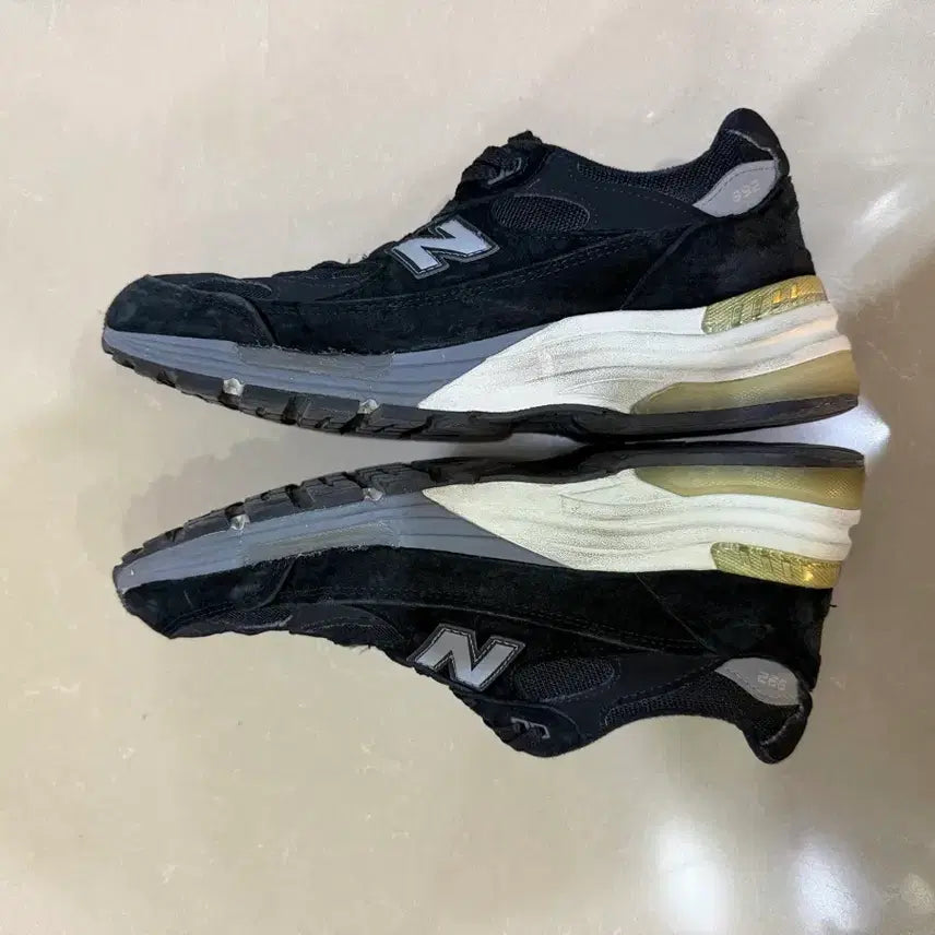 [SOLD OUT] 뉴발란스 992 블랙