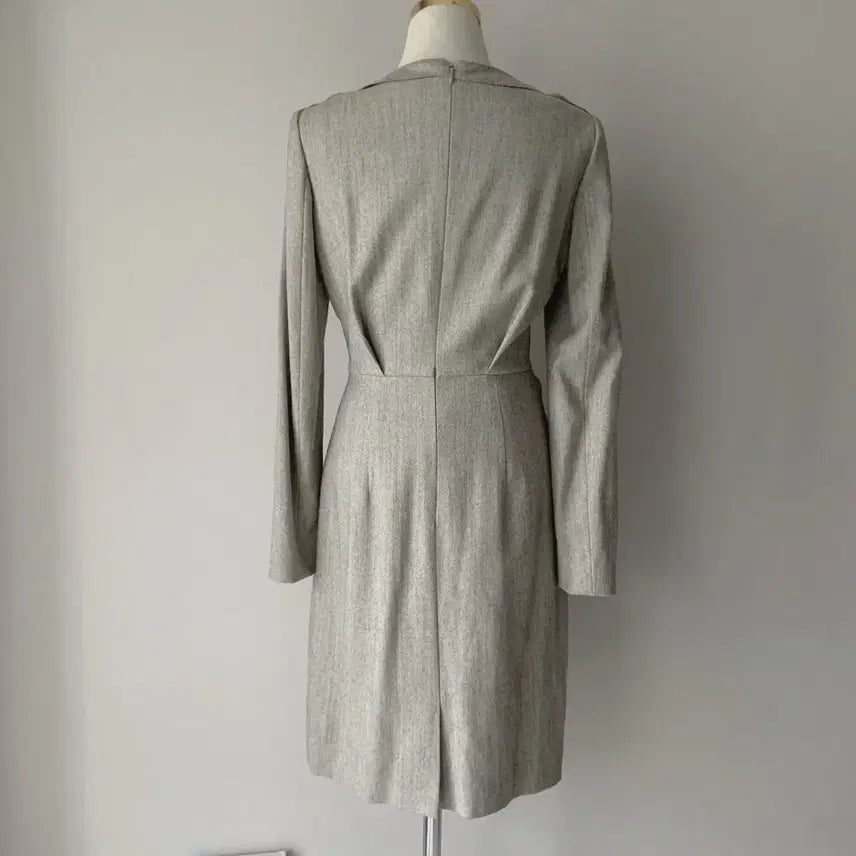 [BUNJANG] THE IZZAT Midi Dress / 55 THE IZZAT 더 아이잗 원피스