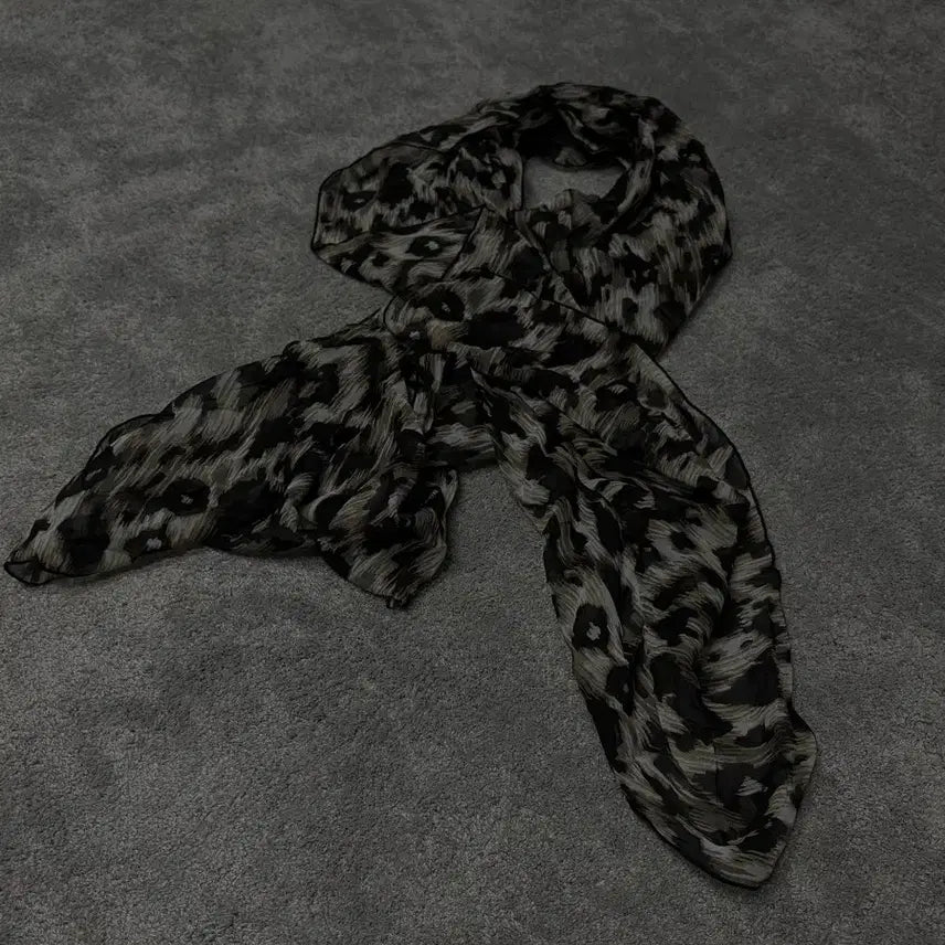 [BUNJANG] Japanese Vintage Rock Chic Punk Leopard Scarf / 일본빈티지 락시크 펑크 레오파드 스카프