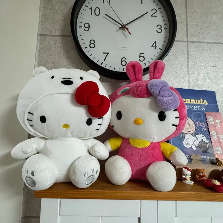 [BUNJANG] Vintage Classic Hello Kitty x We Bare Bears Collaboration Plush Doll / 빈티지 고전 헬로키티x위베어베어스 콜라보 봉제인형