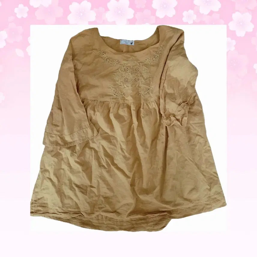 [BUNJANG] Earth Music &amp; Ecology Mustard Embroidered Blouse / 일본빈티지 얼스뮤직 머스타드 자수블라우스