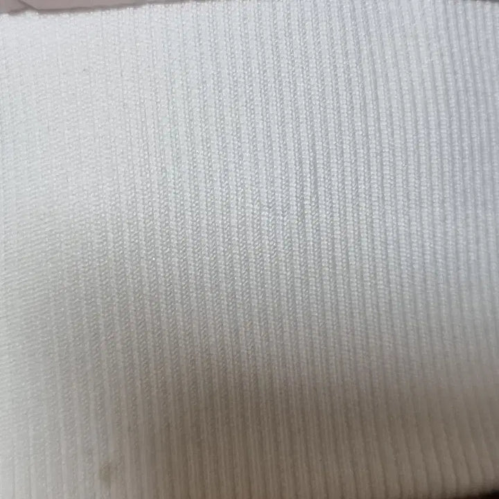 [SOLD OUT] 퓨마 핑크색 바람막이 판매합니다
