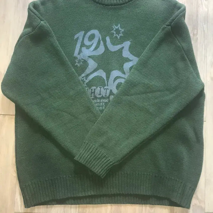 [BUNJANG] Benhit Distortion Round Knit Olive XL / 벤힛 Distortion 라운드 니트 카키 XL