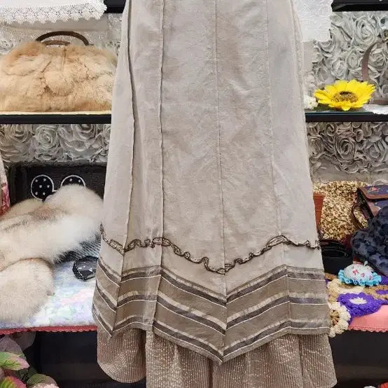 [BUNJANG] RES RALIQUE Cotton &amp; Silk Long Skirt / RES RALIQUE 면 + 실크 롱스커트 (66)