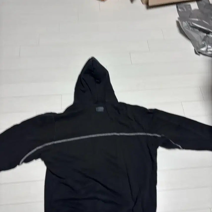 [BUNJANG] Adidas Black Hoodie &amp; Training Pants Set / 아디다스 블랙 후드티 스티치 포인트, 아디다스 블랙 트레이닝 바지