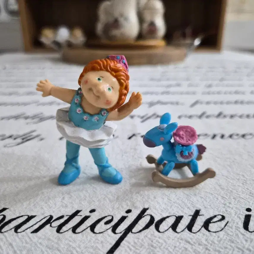 [BUNJANG] Cabbage Patch Doll Figure and Rocking Horse Set / 양배추인형 피규어,흔들목마 세트