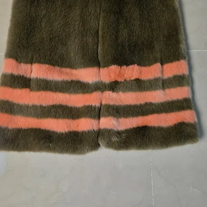 [BUNJANG] GOS Eco Fur Vest / GOS 에코 퍼 베스트 브라운/핑크