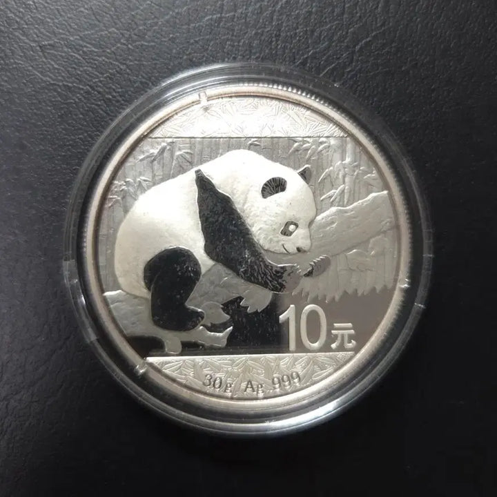 [BUNJANG] China 2016 Panda Silver Coin Unused Rare Collectible Silver Coin / 중국 2016년 펜더은화 미사용 희귀은화수집용
