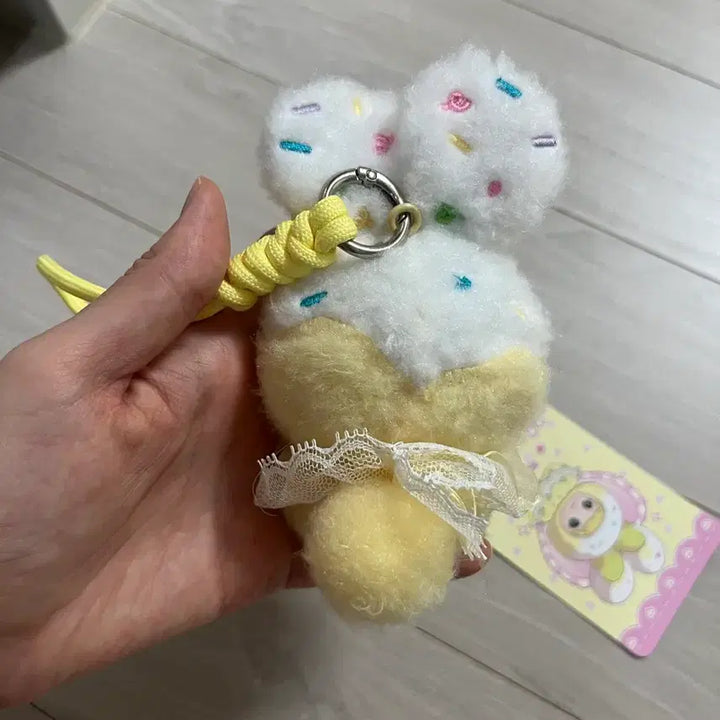 [BUNJANG] Nomi Keychain / 노미 키링