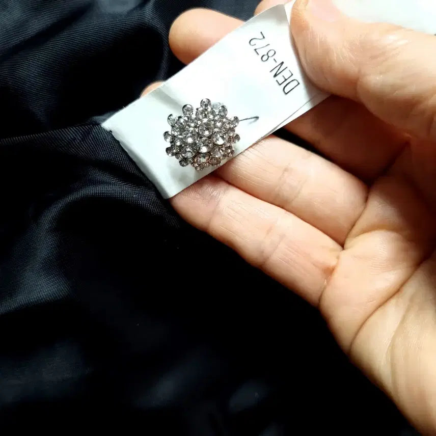 [BUNJANG] ZARA Jewel Button Black Tweed Jacket / 자라 보석단추 블랙자켓 44~55