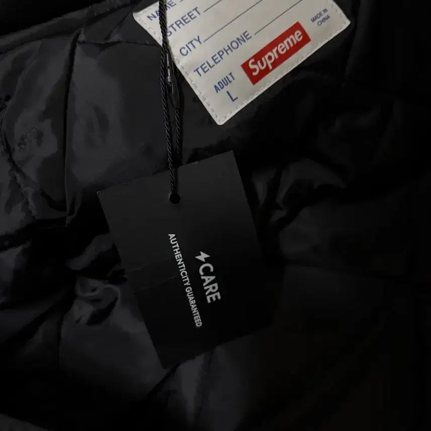 [BUNJANG] Supreme Hooded Stadium Jacket Black 24SS L / 슈프림 후드 스타디움 자켓 블랙 24ss L 팝니다