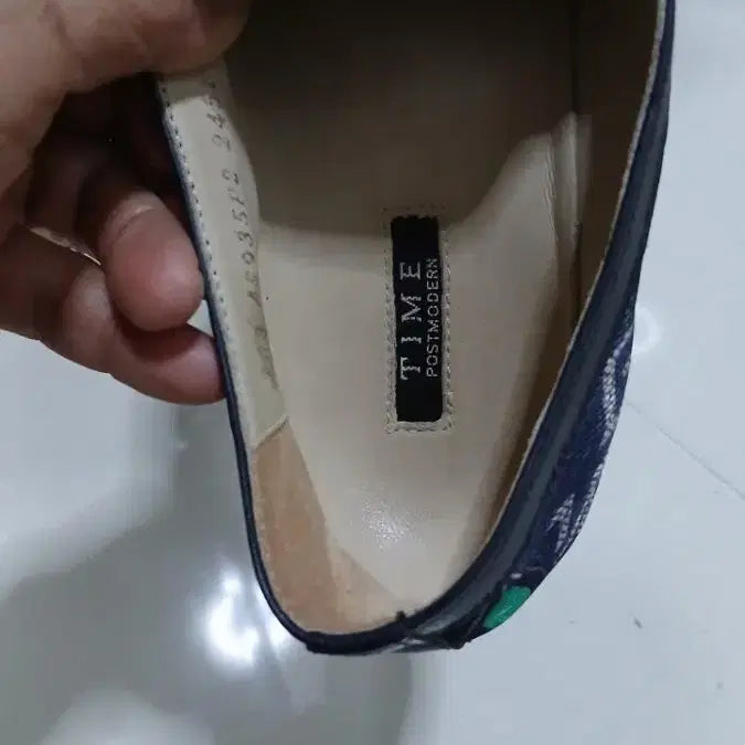 [BUNJANG] TIME Slip-on Sneakers / TIME 슬립온 스니커즈