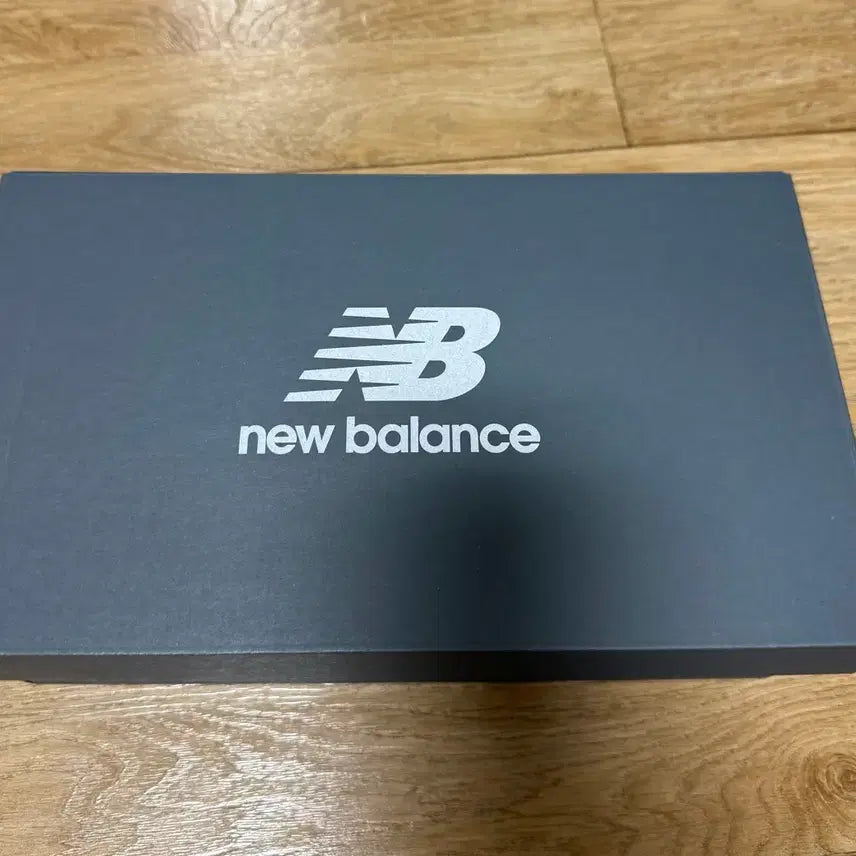 [BUNJANG] New Balance 471 Black Sneakers / 뉴발란스 471 블랙 (김연아 운동화)정품