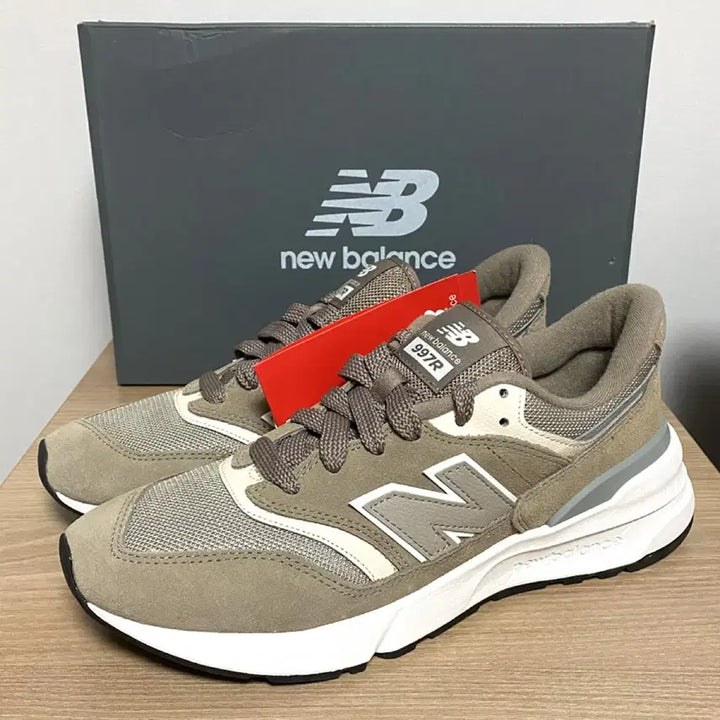 [BUNJANG] New Balance 997 RHSC Sneakers (280mm) / (새제품) 뉴발란스 997 RHSC 280mm 운동화 매장정품