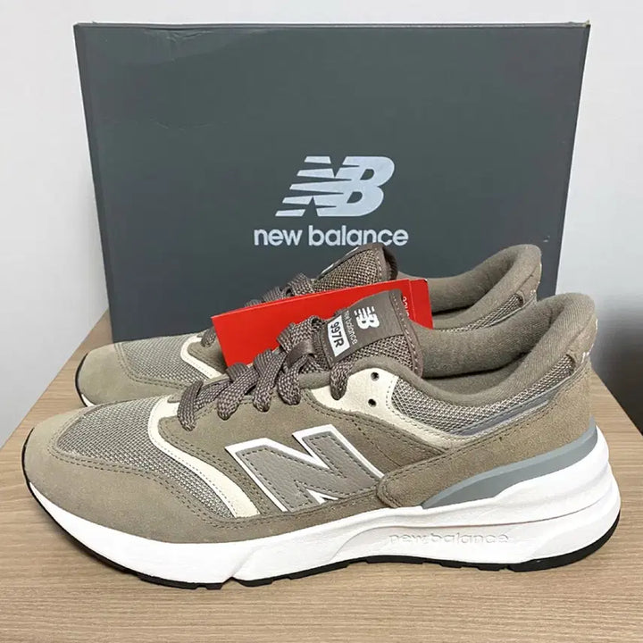 [BUNJANG] New Balance 997 RHSC Sneakers (280mm) / (새제품) 뉴발란스 997 RHSC 280mm 운동화 매장정품