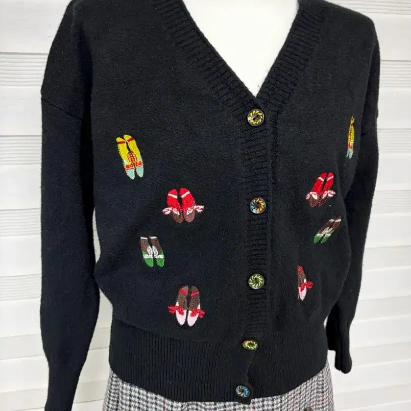 [BUNJANG] Ballet Shoes Embroidered Cardigan / 특가) 발레슈즈 자수 가디건