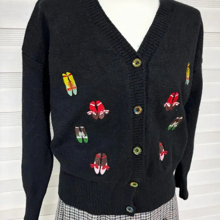 [BUNJANG] Ballet Shoes Embroidered Cardigan / 특가) 발레슈즈 자수 가디건