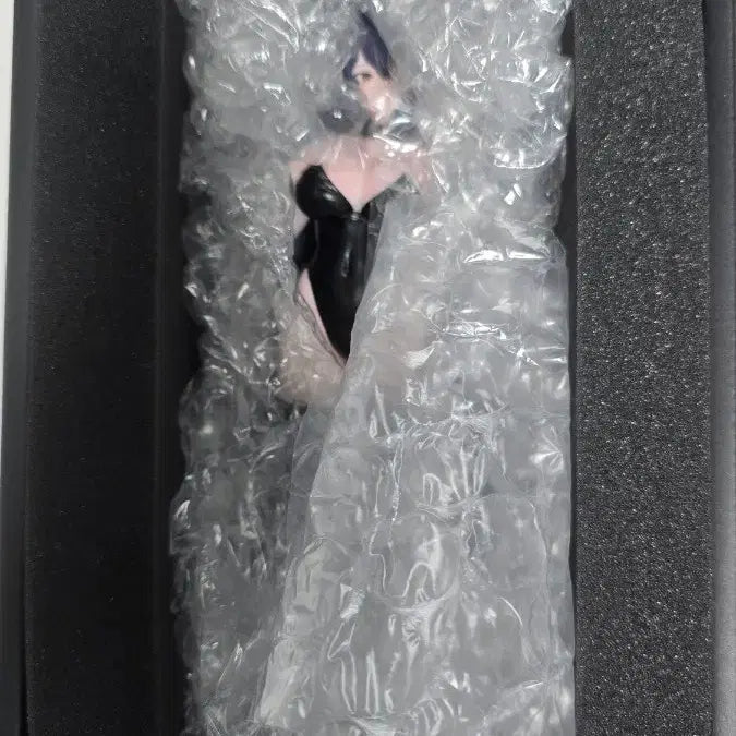 [SOLD OUT] B&