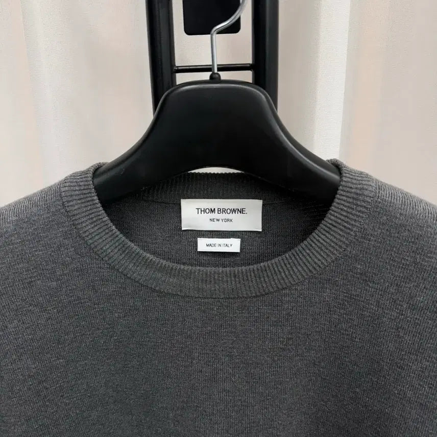 [SOLD OUT] [4] 톰브라운 밀라노스티치 니트 그레이