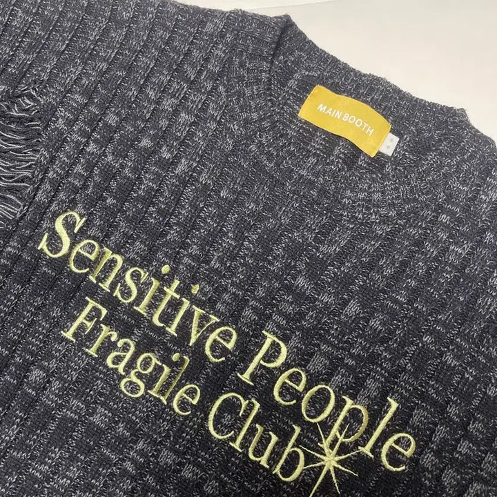 [BUNJANG] MAINBOOTH Fragile Club Damage Sweater M Black / 메인부스(MAINBOOTH) Fragile Club Damage Swea