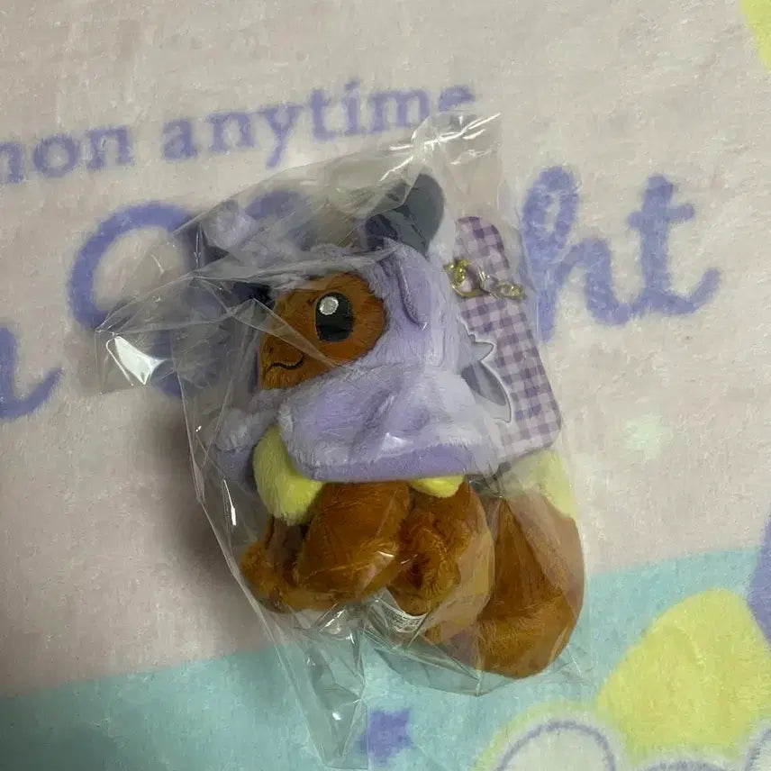 [BUNJANG] Pokemon Eevee Sylveon Poncho Mascot Plush / 포켓몬스터 이브이 에브이 판쵸 마스코트 인형