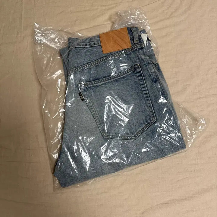 [BUNJANG] Auberge Malone Bleach Jeans / [36]오베르쥬 말론 블리치