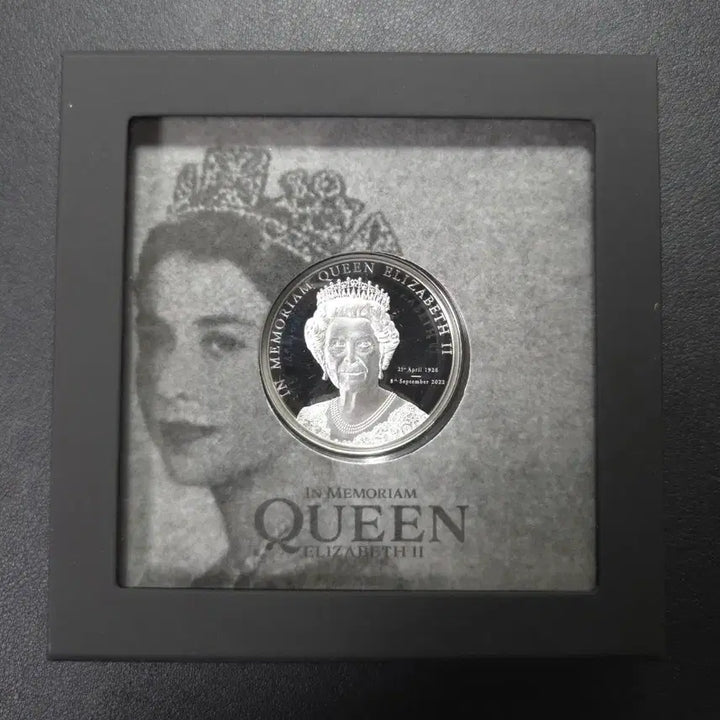 [BUNJANG] 2022 CIT Queen Elizabeth II Limited Edition Proof Silver Coin / 2022년 CIT사 퀸 엘리자베스2세 한정판 프루프은화  희귀은화수집용