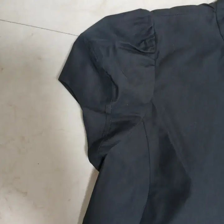 [BUNJANG] Fendi Black Puff Sleeve Jacket / 펜디 블랙 반팔 자켓