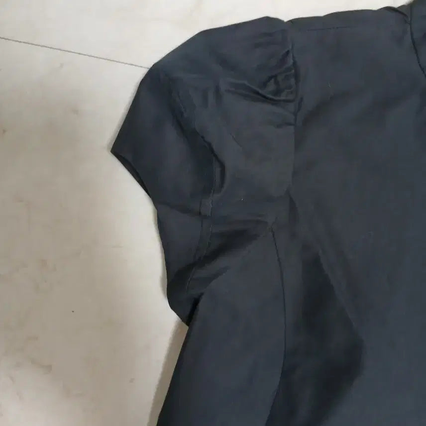 [BUNJANG] Fendi Black Puff Sleeve Jacket / 펜디 블랙 반팔 자켓