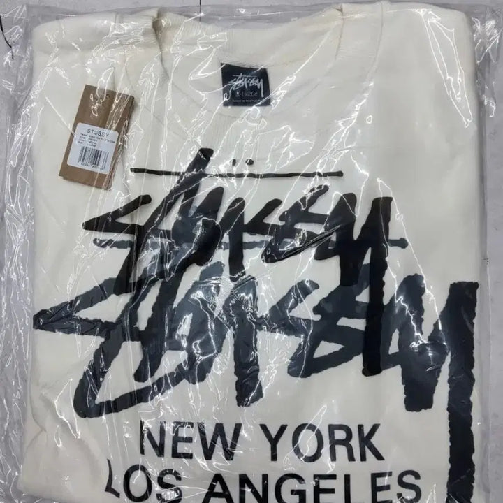 [BUNJANG] Stussy World Tour Sweatshirt (Black/Ash Heather/Natural) / 정품새상품>스투시 월드투어 맨투맨 (블랙/애쉬해더/네츄럴)