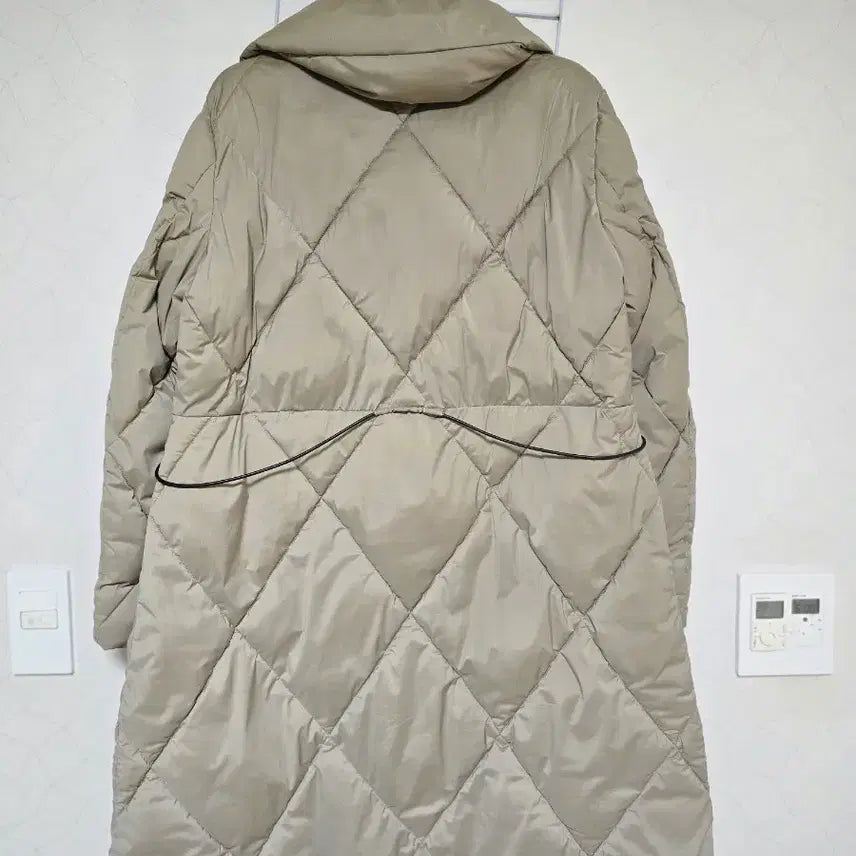 [SOLD OUT] DKNY 여성 패딩 라지사이즈