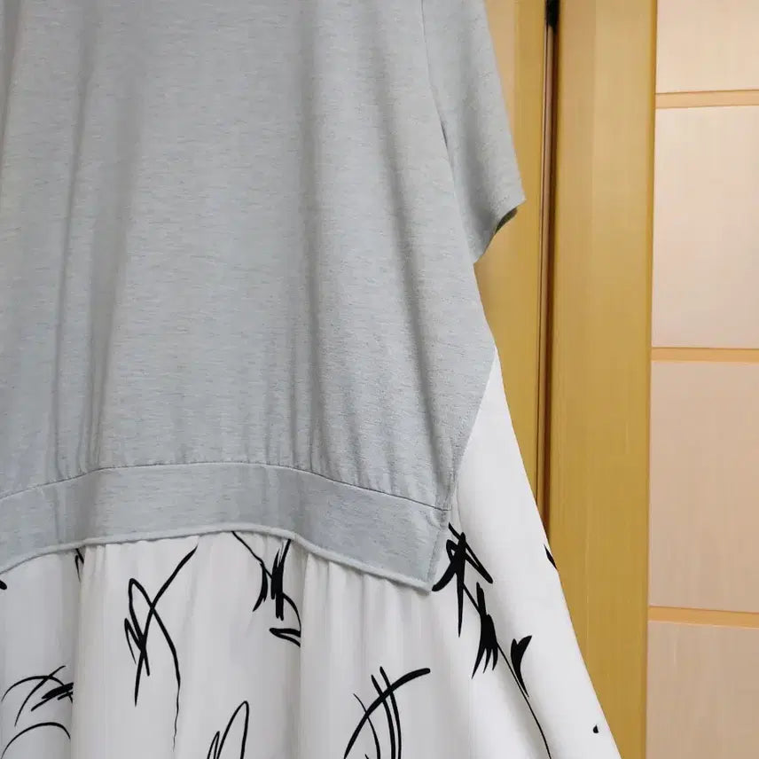 [BUNJANG] Layered Long Dress with Short Sleeves (Size 66-77) New / 반팔 티셔츠 레이어드 롱 원피스(66~77) 새상품