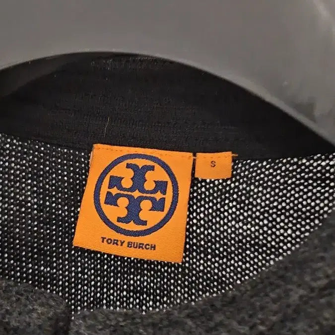 [BUNJANG] Tory Burch Alpaca Blend Knit Top / 토리버치(S~M)금장.가죽버클 알파카..니트