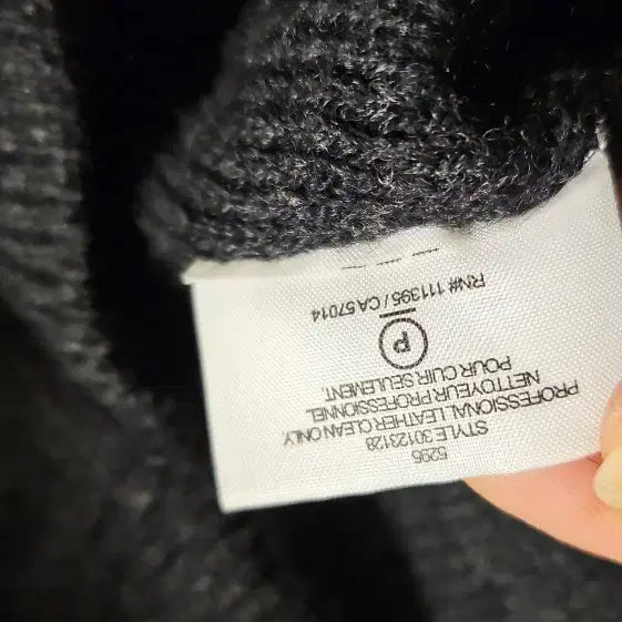 [BUNJANG] Tory Burch Alpaca Blend Knit Top / 토리버치(S~M)금장.가죽버클 알파카..니트
