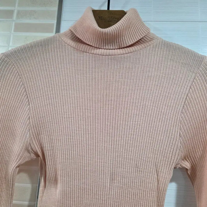 [BUNJANG] Vanessa Bruno Pink Turtleneck Knit Sweater / 바네사브루노 vanessabruno 핑크  터틀넥 니트