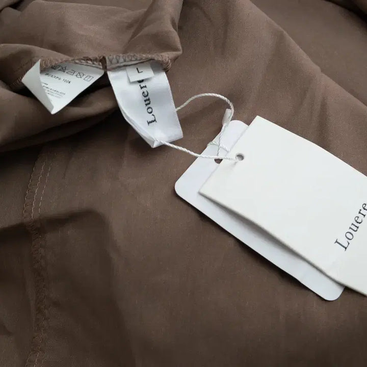 [SOLD OUT] Louere 베이지 티어드 프릴소매ops-2 / ~66까지ok