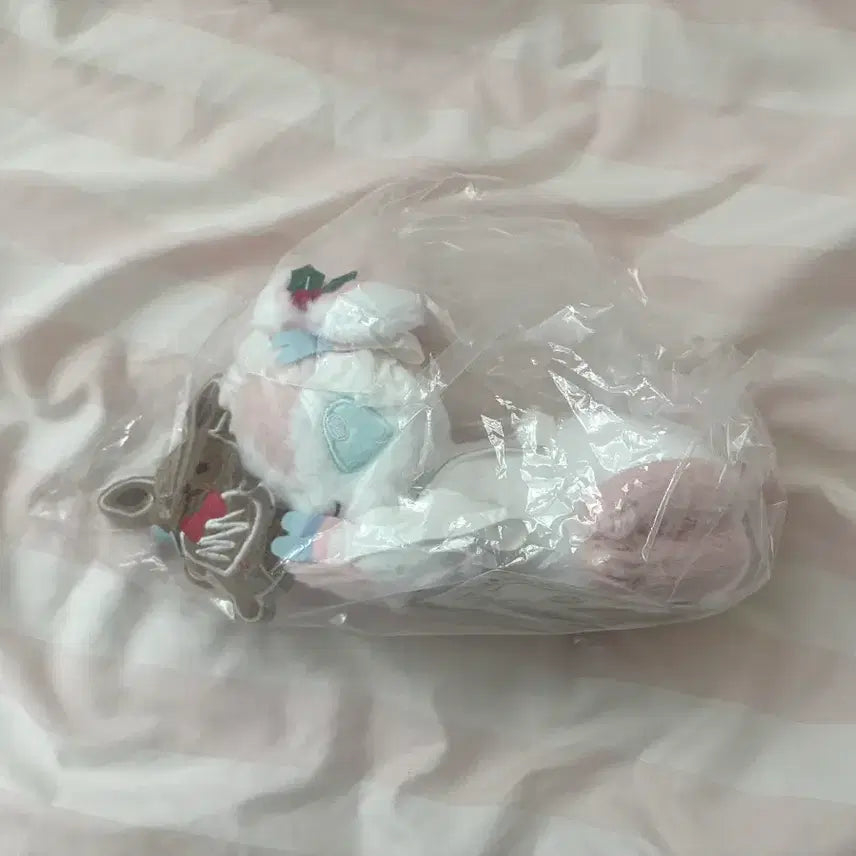 [BUNJANG] Pokemon Nymphia Holiday Collection Plush Doll / 포켓몬스터 님피아 홀리데이 컬렉션 인형 크리스마스