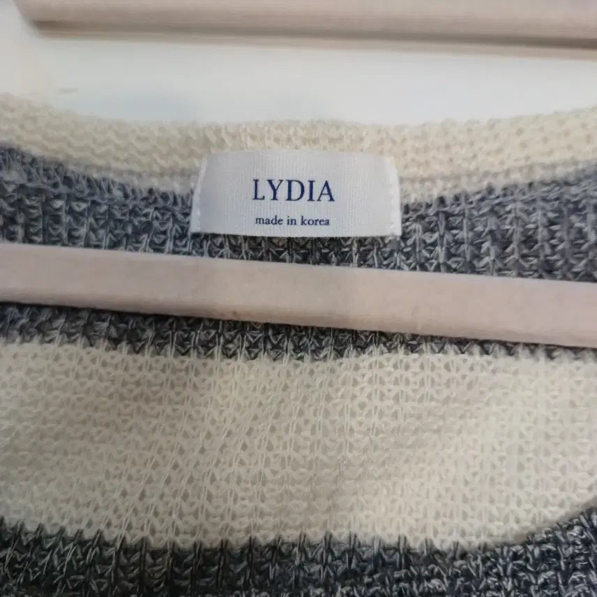 [BUNJANG] LYDIA Striped Crop Knit Top / LYDIA 스트라이프 크롭 니트 긴팔 봄가을 85사이즈   63145