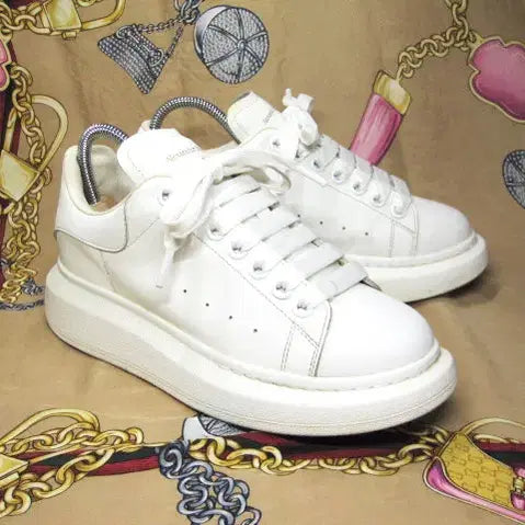 [BUNJANG] Alexander McQueen Oversole Sneakers / 영국명품 알렉산더멕퀸 553770 카프스킨 오버솔 스니커즈 235