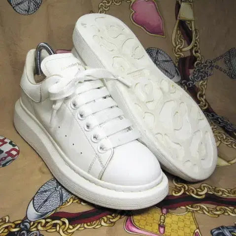 [BUNJANG] Alexander McQueen Oversole Sneakers / 영국명품 알렉산더멕퀸 553770 카프스킨 오버솔 스니커즈 235