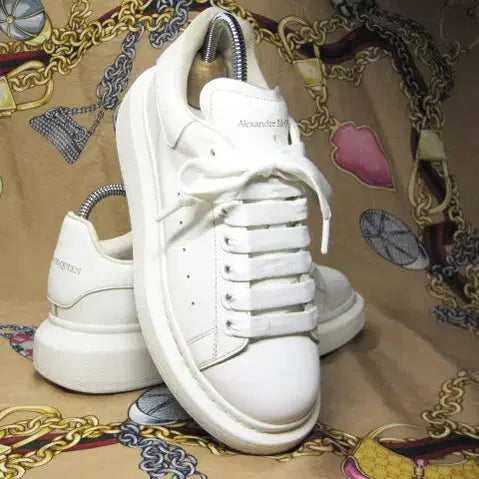 [BUNJANG] Alexander McQueen Oversole Sneakers / 영국명품 알렉산더멕퀸 553770 카프스킨 오버솔 스니커즈 235